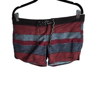 Patagonia Women's‎ Wavefarer Board Shorts Size 8 Fitz Stripe Texture